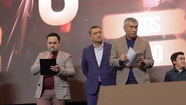 Bahodir Jalolov Va Chris Thompson Daxshat Jang Bo’ladi смотреть онлайн