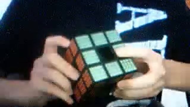 Rubik's Revolution Code Cracker смотреть онлайн