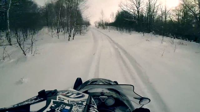 BRP LYNX YETI 1300V прыжки смотреть онлайн