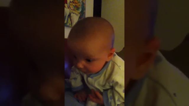 Happy baby Wilson смотреть онлайн