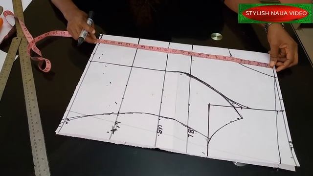 BASQUE WAISTLINE GOWN ||how to cut and sew a Basque Waistline on a Gown смотреть онлайн