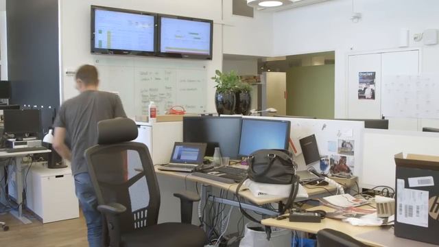 B3IT & SBS TV - Installation Oracle Database Appliance (ODA) смотреть онлайн