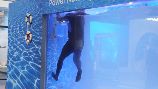 CES 2020 Highlights - Sublue Live Underwater Demo with Frank Curzio смотреть онлайн