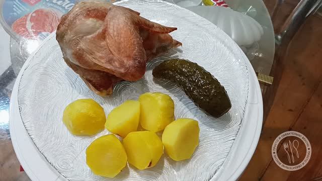 КУРИЦА "На сОли" - рецепт для тех, кто совсем не умеет готовить смотреть онлайн