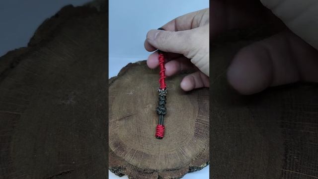 Брелок для ключей из паракорда "Грут" // Key chain made of paracord "Groot" смотреть онлайн