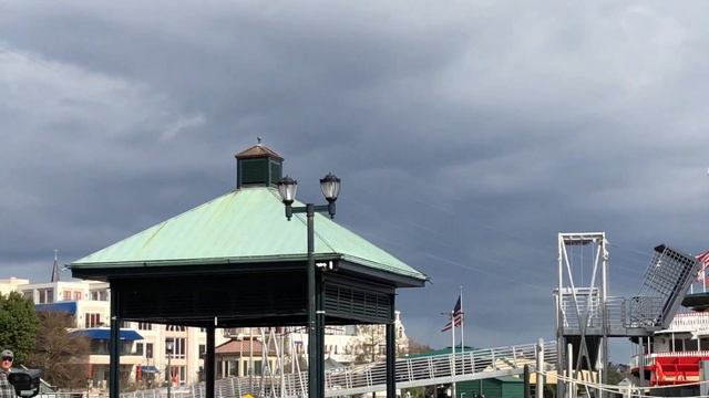 Fake Buddhist Monk Scams in New Orleans смотреть онлайн