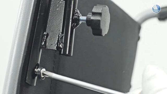 How to the B52 serum holder on 708 wheelchair? - VERMEIREN смотреть онлайн