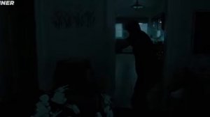 Он приходит ночью