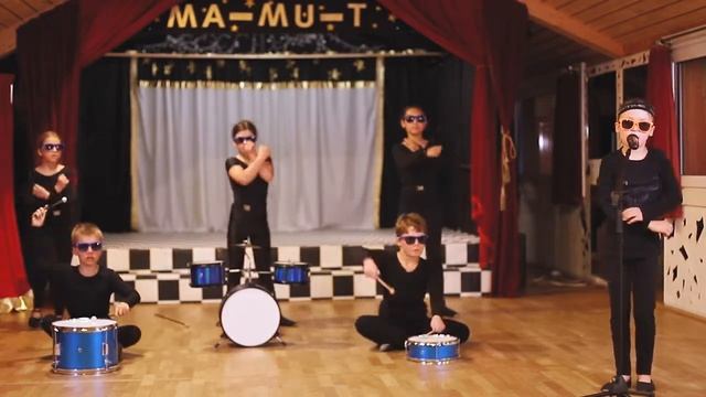 СТРИТ ДАНС. Will rock you. смотреть онлайн