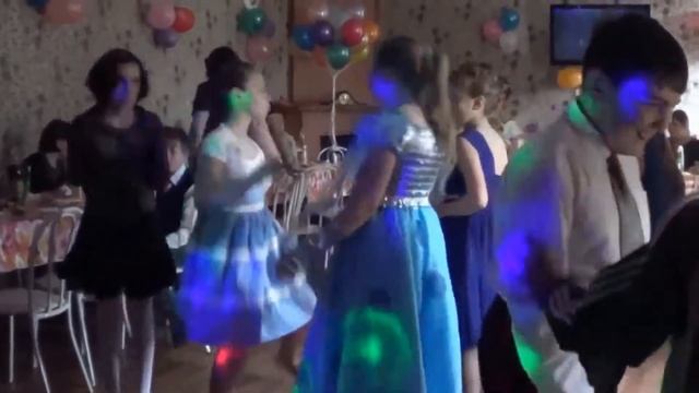 Солонешное выпускной начальные классы 2014 смотреть онлайн