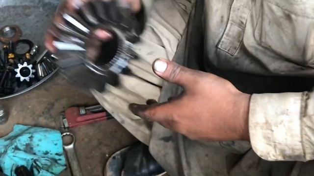 Repairing Damage Differential Gear Of Hyundai Excavator | Excavator Different Gear Repair