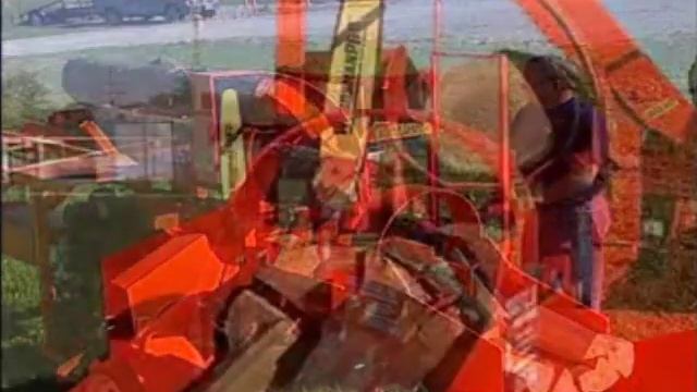 Firewood Processor Blockbuster Model 14-12 смотреть онлайн