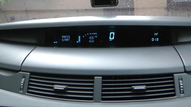 Renault Espace MK IV 2007 doesn't start normally смотреть онлайн