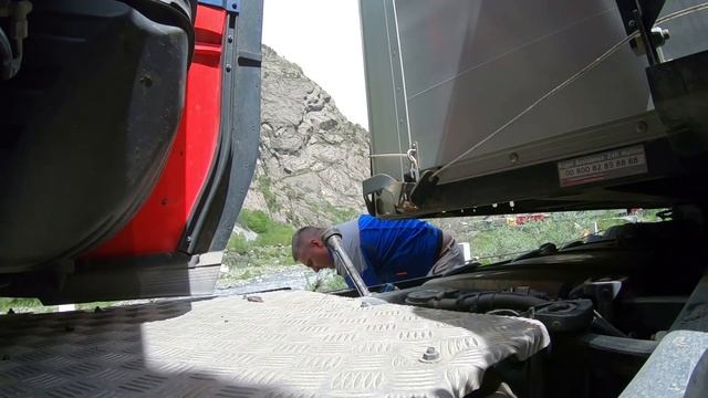 "Верхний Ларс"-грузины держат))) Горы ВЕЛИКИ, КРАСИВЫ И ОПАСНЫ!!! $722 смотреть онлайн