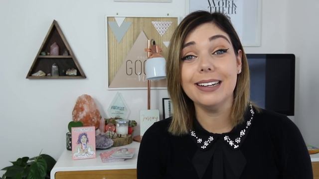 SPIRITUAL QUEEN ORACLE CARDS - HOW I CREATED THEM | LAW OF ATTRACTION | Emma Mumford смотреть онлайн
