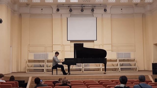 Сольный концерт студента 3 курса Егора Жеребцова (класс преподавателя  Горина В. М.) г. Петрозаводс