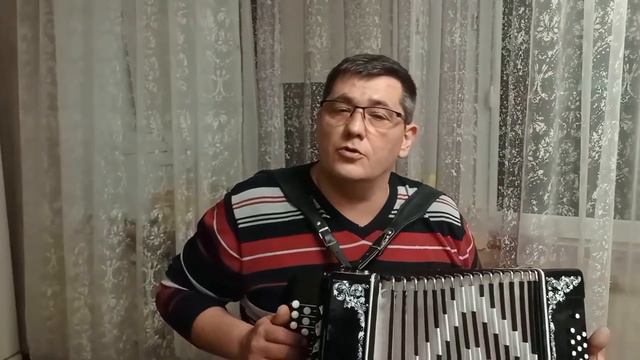 Песня под гармонь "Вьюжится от холода ночь". Поёт Михаил Арефьев. Душевная песня о любви. смотреть онлайн