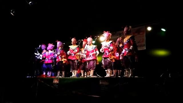 Pasodoble "Nunca se me olvidará" - Los del planeta rojo, pero rojo, rojo... смотреть онлайн