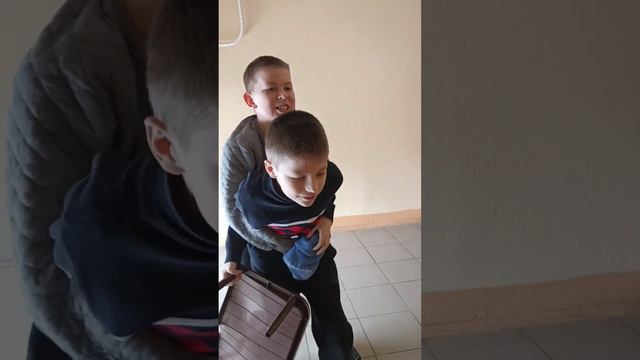 короче говоря я сломал стул смотреть онлайн