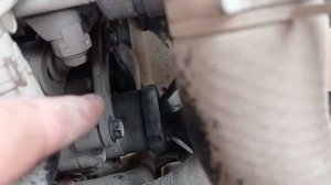 быстрый способ замены  ремня гидрача на Toyota Litease
