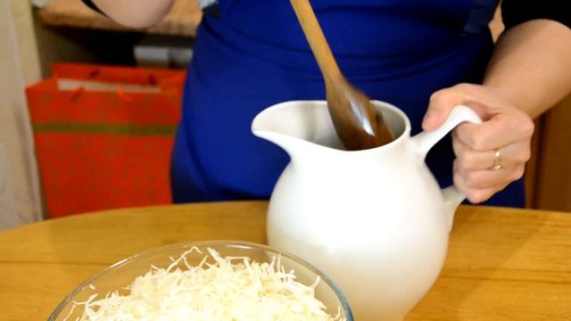 ХРУСТЯЩАЯ КВАШЕНАЯ КАПУСТА. БЫСТРЫЙ РЕЦЕПТ смотреть онлайн