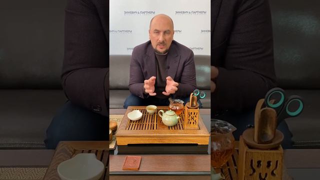 Бухгалтер VS долги фирмы смотреть онлайн