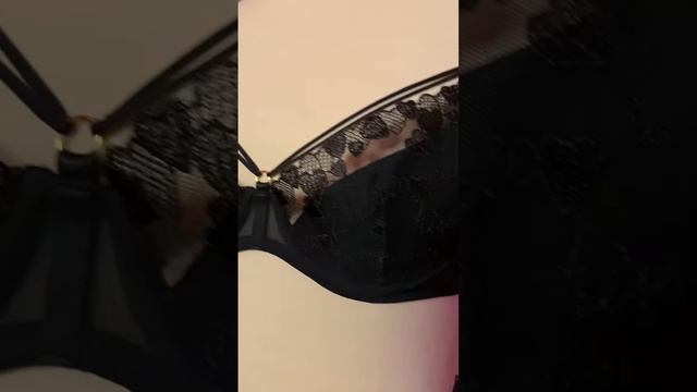 Показываю сшитый комплект белья на манекене❤️ #shorts смотреть онлайн