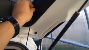 снятие обшивки двери багажника Опель мокка