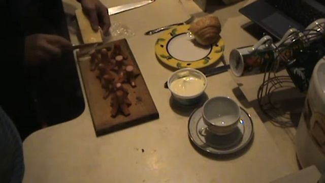 Просто готовим сосиски смотреть онлайн