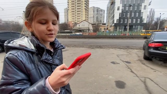 ВЛОГ Кира не пошла в школу / Я купила обувь мечты / Получили подарки