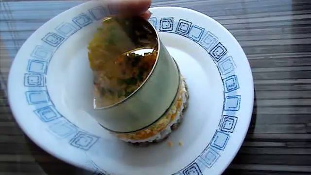 Салат Мимоза. Вкусный салат смотреть онлайн