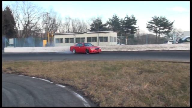 C35 Laurel with Cage, RB25, Tomei PonCams, HKS GTRS And more from Powervehicles Ebisu смотреть онлайн