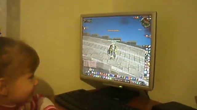 Ника играет в wow! смотреть онлайн
