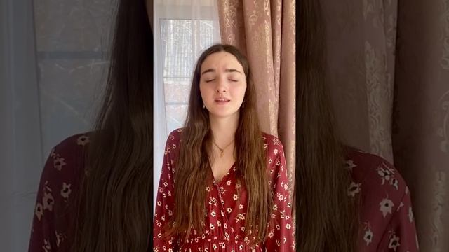 Анна Ахматова «Я любимого нигде не встретила» #ахматовскиймарт #ахматовскиечтения #стихотворения смотреть онлайн