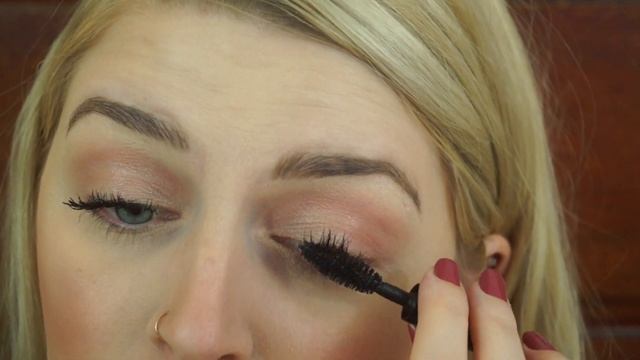 Fenty Mascara First Impression! смотреть онлайн