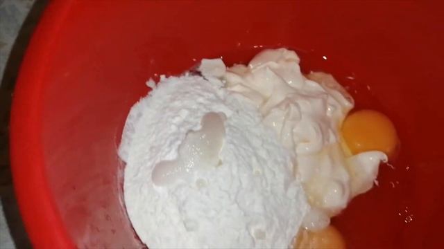 Шарлотка с капустой. Рецепт. Ленивый пирог смотреть онлайн