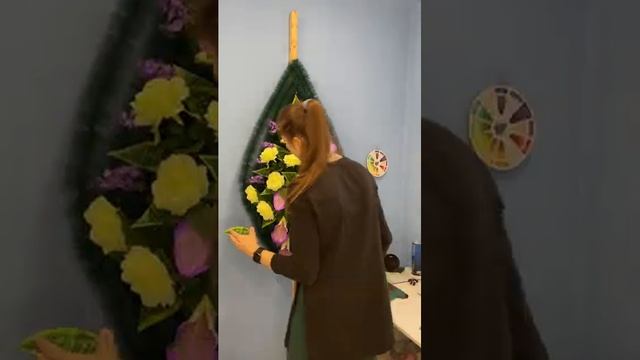 Ритуальный (похоронный) венок своими руками "Премиум" #4 #веноксвоимируками #изискусственныхцветов смотреть онлайн
