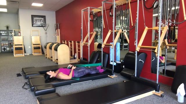 Tutorial on Pilates Roll Up смотреть онлайн