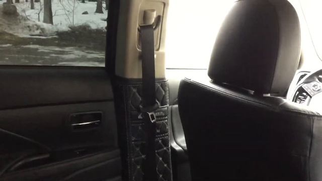 Тюнинг салона Mitsubishi Outlander. Антиударные накладки смотреть онлайн
