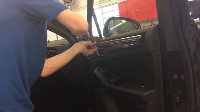 Porsche Macan door panel removal смотреть онлайн