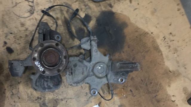 Кулак передний Мерседес спринтер 906 a9063302420, a9063303420, a9063302520, a9063303520 смотреть онлайн