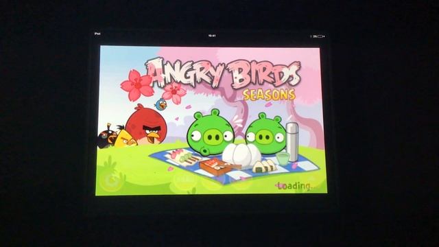 Angry Birds Seasons HD 2.3.0 - HD VS iPhone Version - 11th Anniversary Edition смотреть онлайн