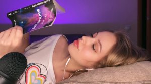 АСМР незаборчивый шепот, чтение книги