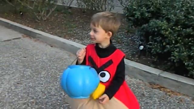 Angry Bird Halloween смотреть онлайн