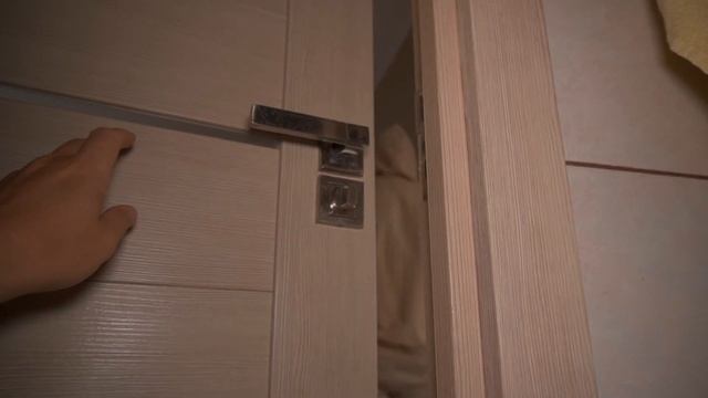 ЧЕЛОВЕК ЗА ОКНОМ В РЕАЛЬНОЙ ЖИЗНИ | у тебя 5 минут чтобы спрятаться смотреть онлайн