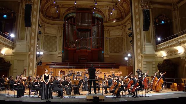 Berlioz - "Les Nuits d'été" - Sinfonieorchester der Robert Schumann Hochschule смотреть онлайн