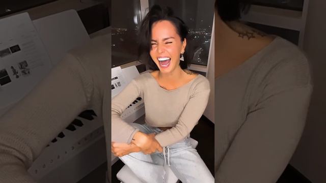 Зиверт-хорошие новости 😅 смотреть онлайн