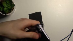 Как вложить SIM / SD карту в Realme 8i и настроить их?