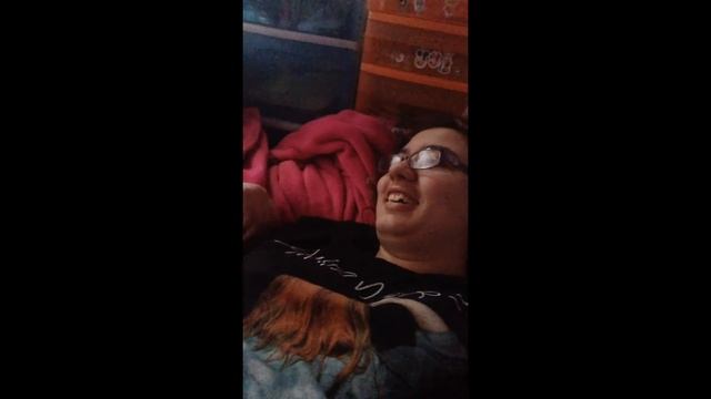 We react to One Direction Fanfiction смотреть онлайн