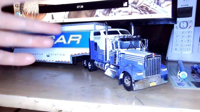 Kenworth W900 PLYCAR Altaya / Peterbilt 359 Ixo 1/43